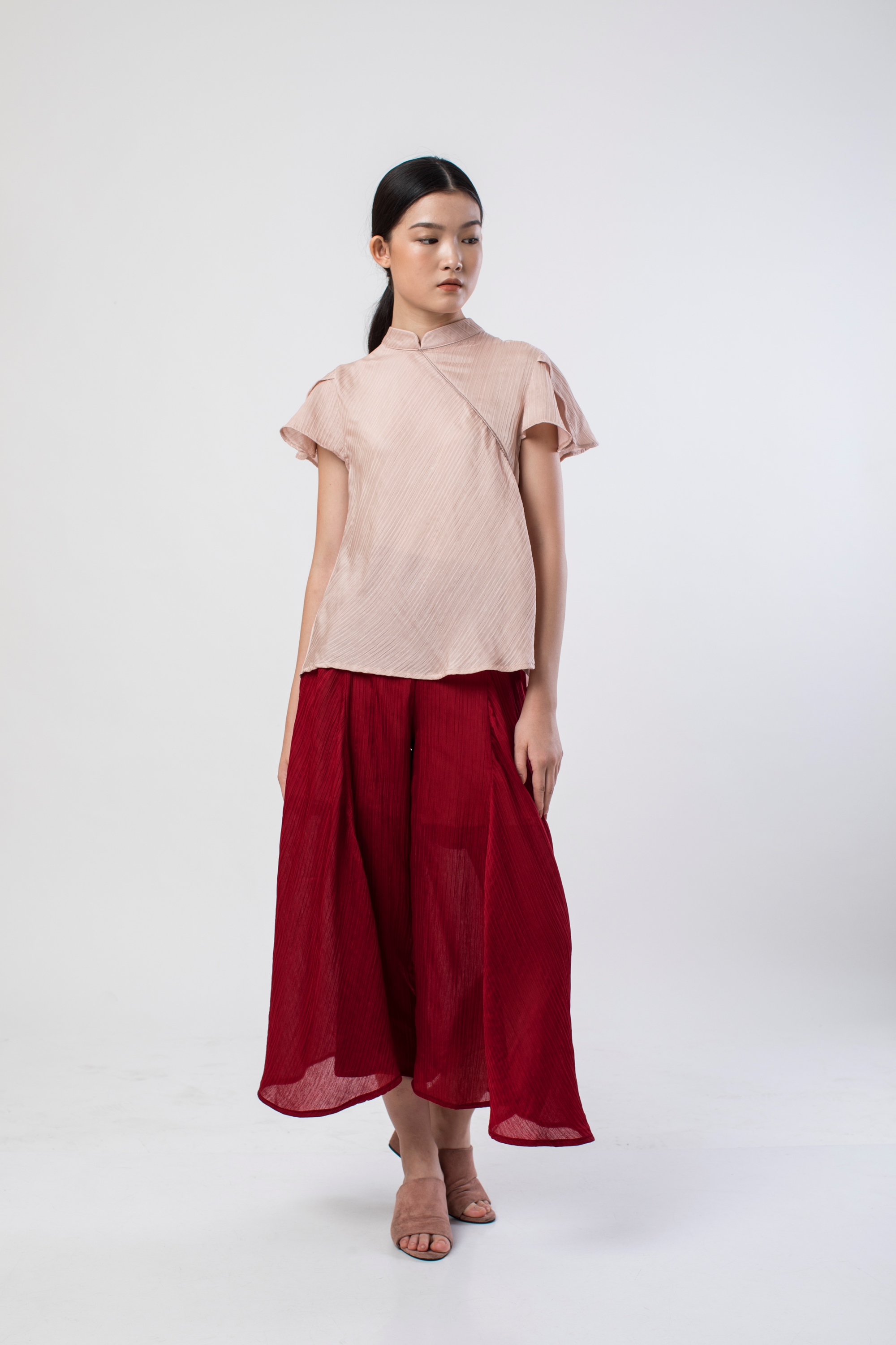 Picture of PEONY PLEATS BLOUSE ROSE NUDE 