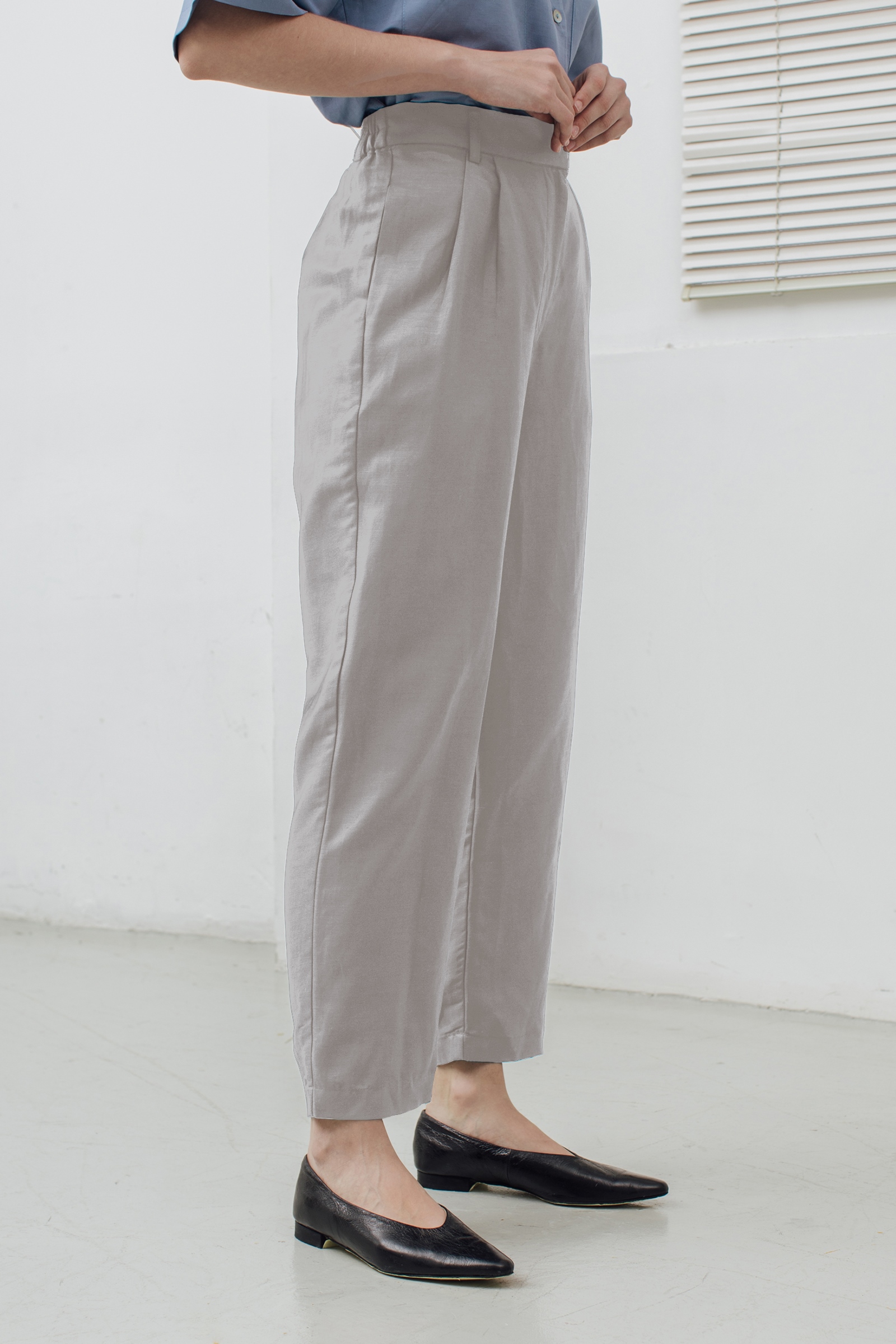 Picture of Solan Trouser Silver Grey