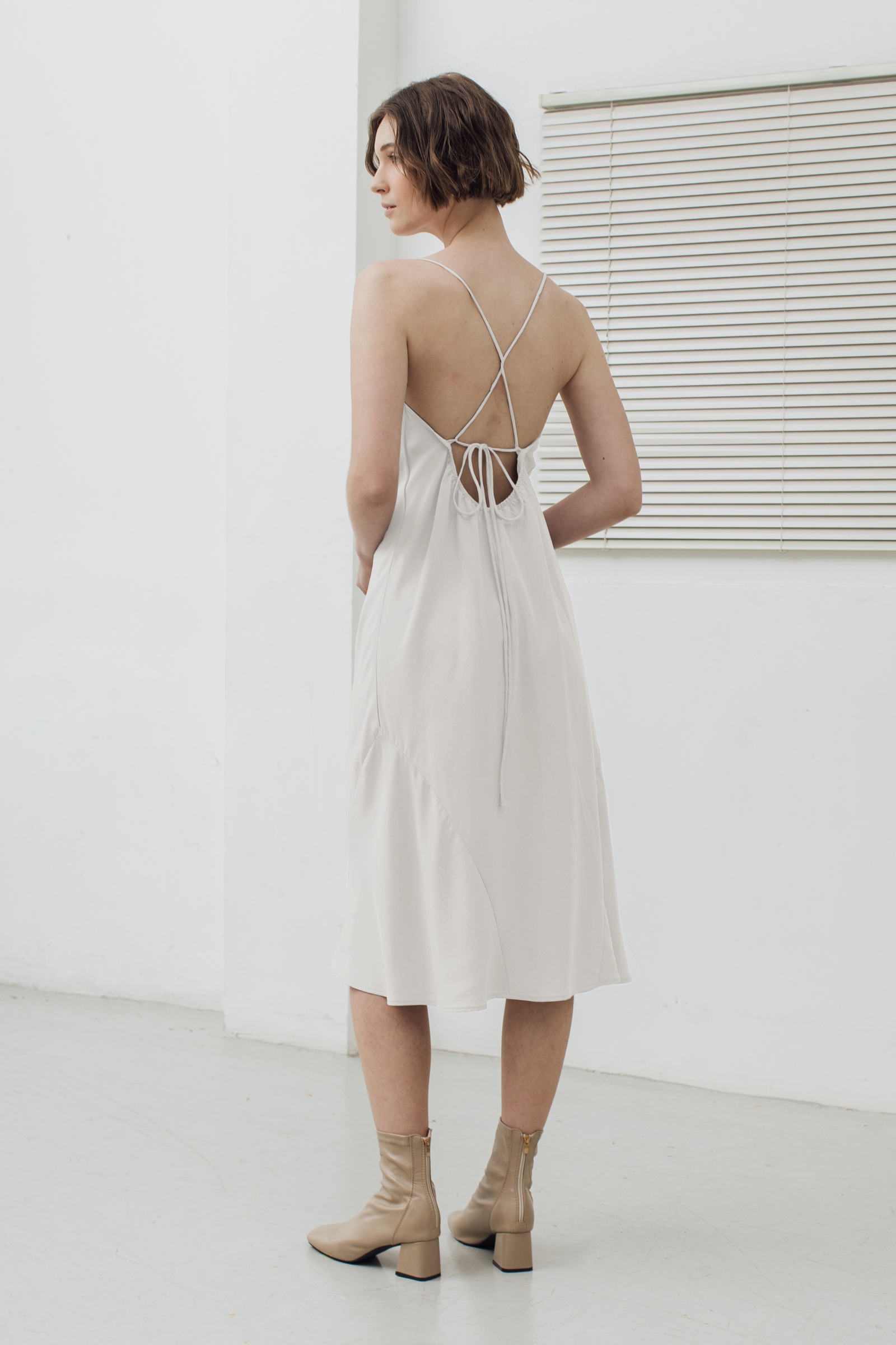 Picture of Sorin Dress Ivory